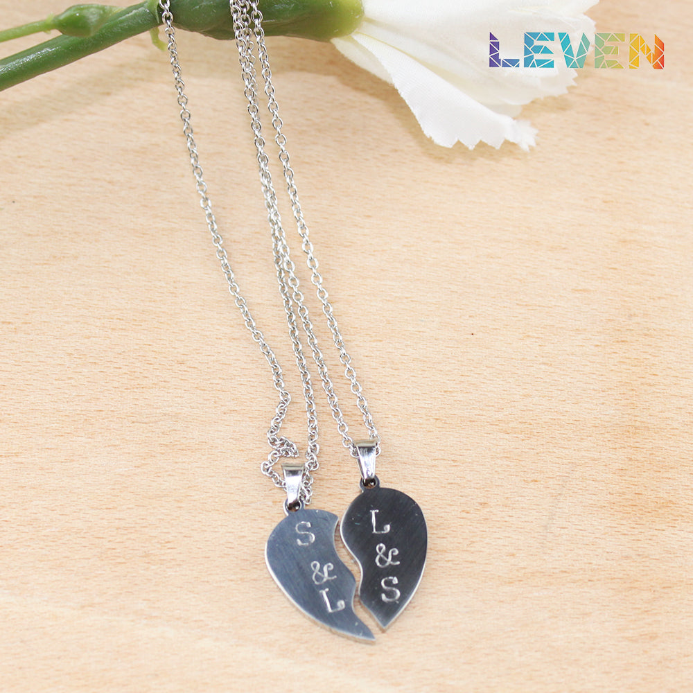 Collar "Corazón Partido"