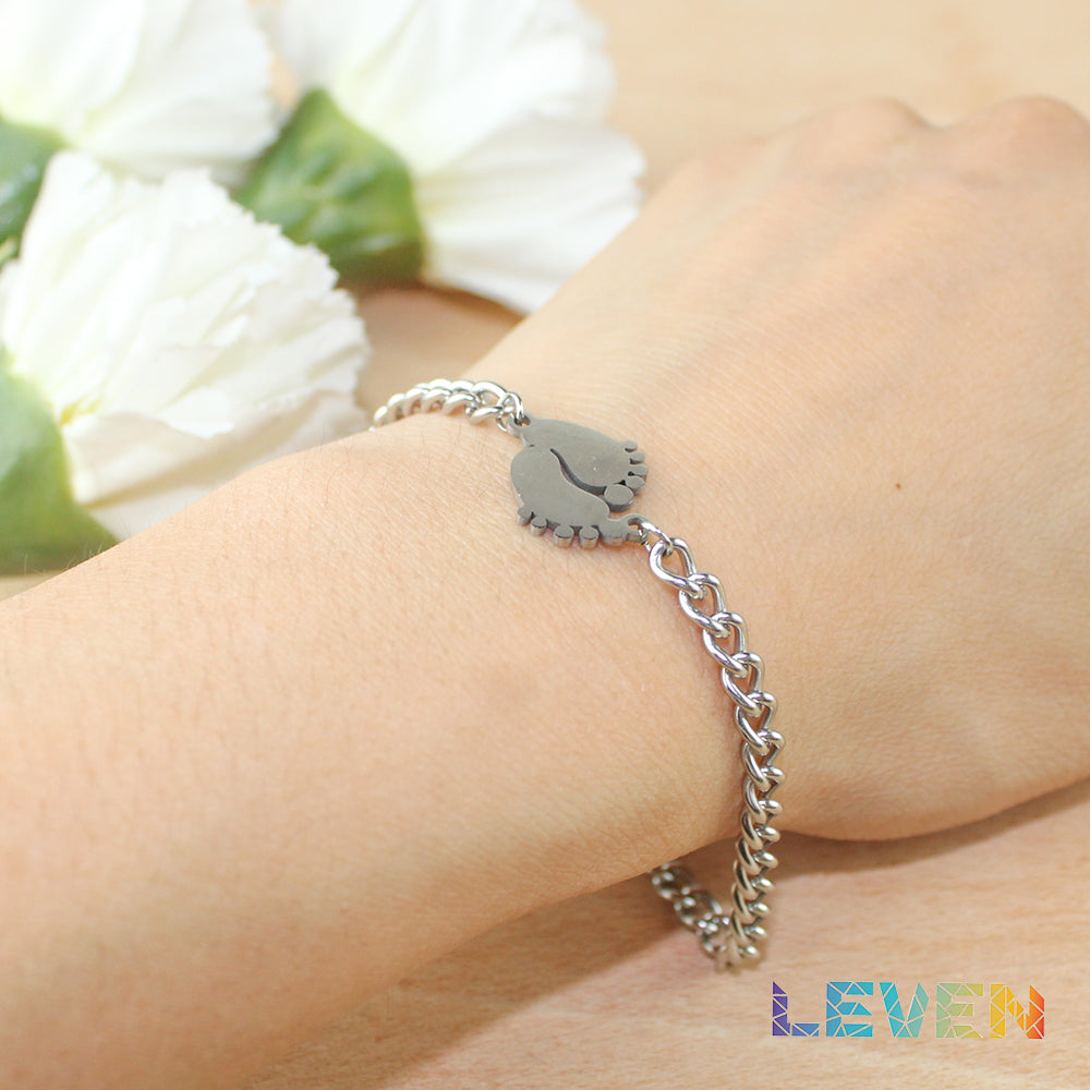 Pulsera Pies Iniciales Cadena gruesa