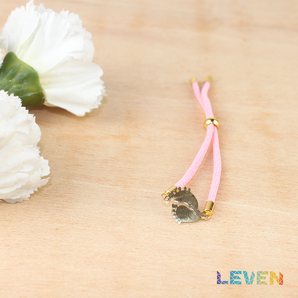 Pulsera Pies Iniciales Colores