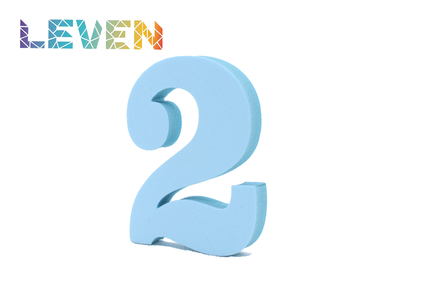 Letras decorativas 7.5cm Celeste 2