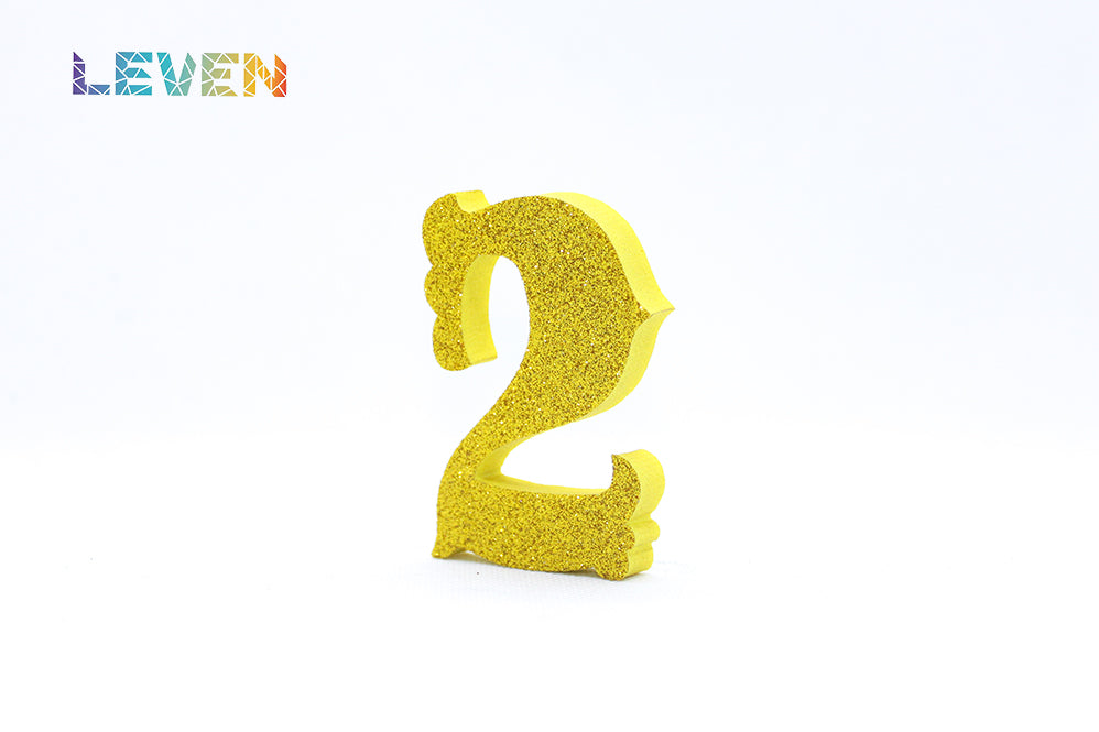Letras decorativas 7cm Oro purpurina 2