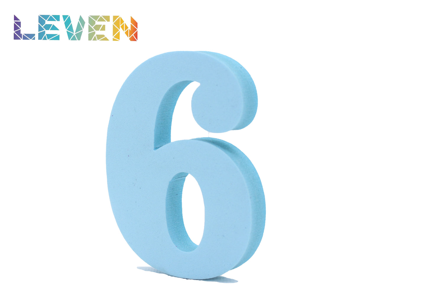 Letras decorativas 7.5cm Celeste 6