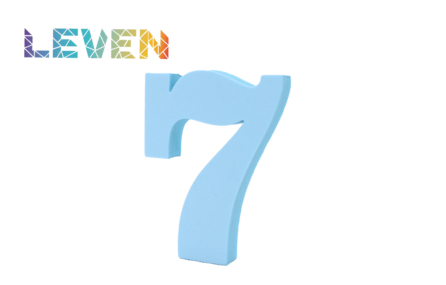 Letras decorativas 7.5cm Celeste 7