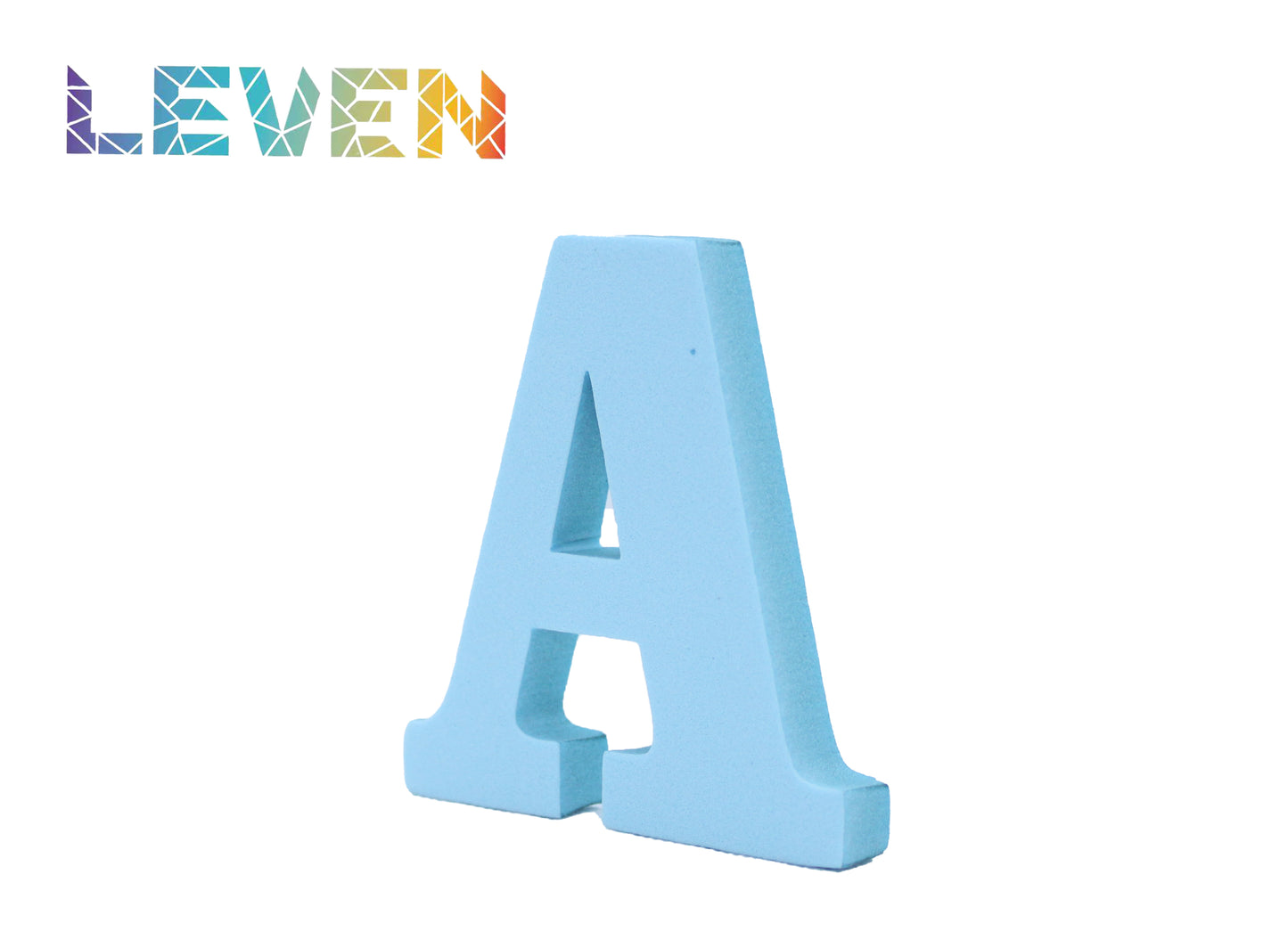 Letras decorativas 7.5cm Celeste A