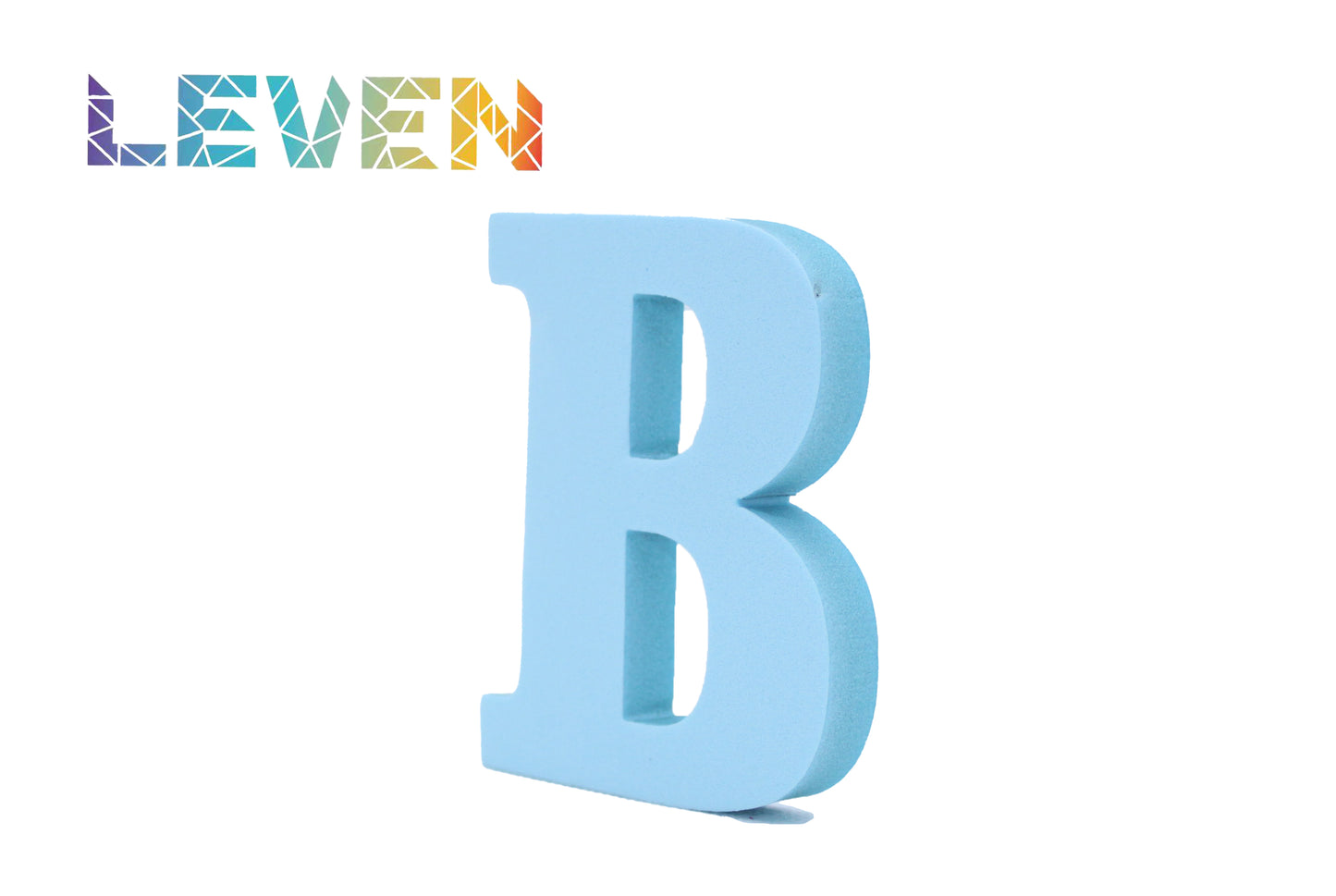Letras decorativas 7.5cm Celeste B