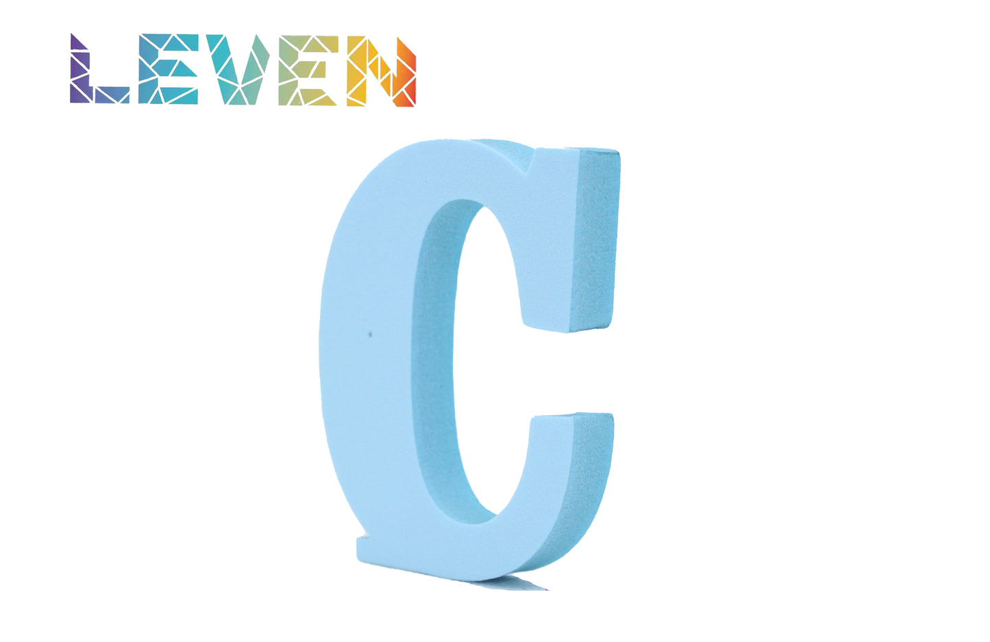 Letras decorativas 7.5cm Celeste C