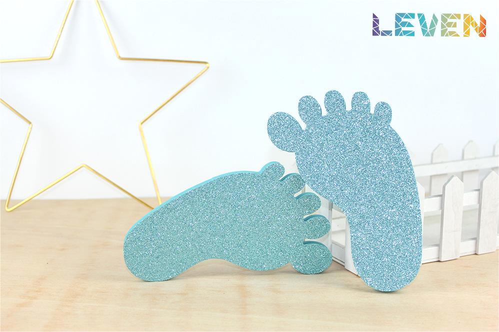Figura Pies Celeste purpurina