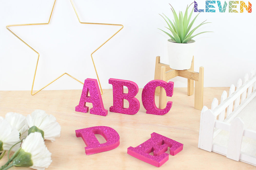 Letras decorativas 7.5cm Fucsia purpurina