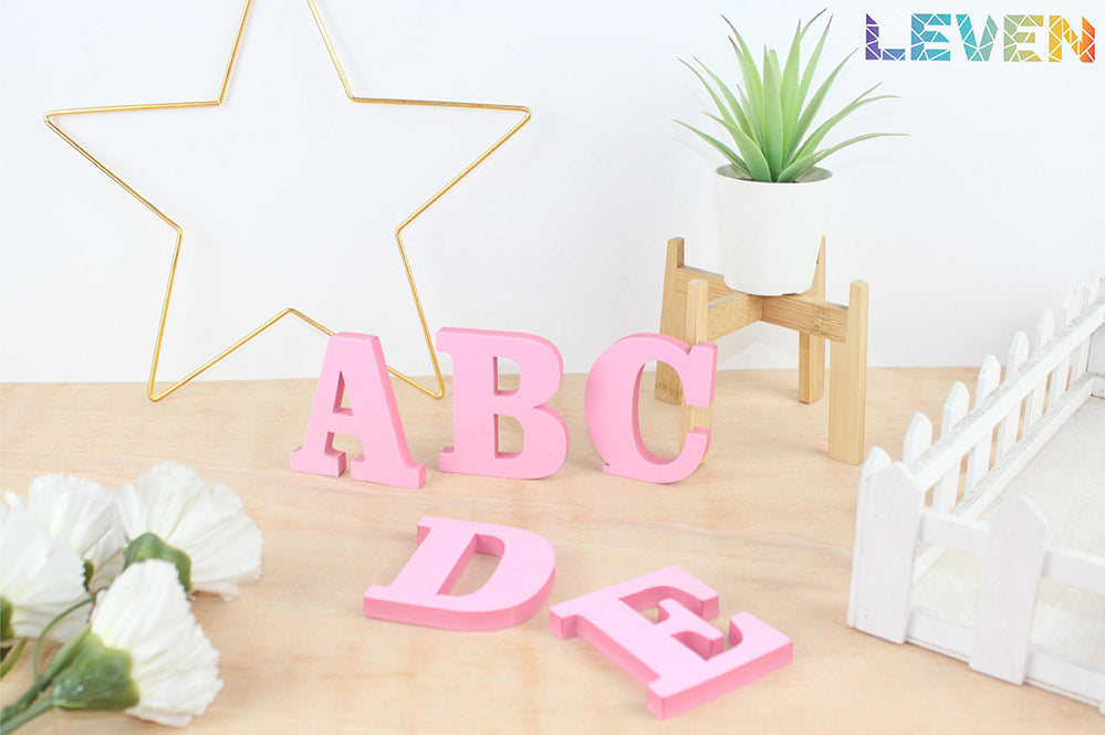 Marco personalizado Cumpleaños scrabble Rosa