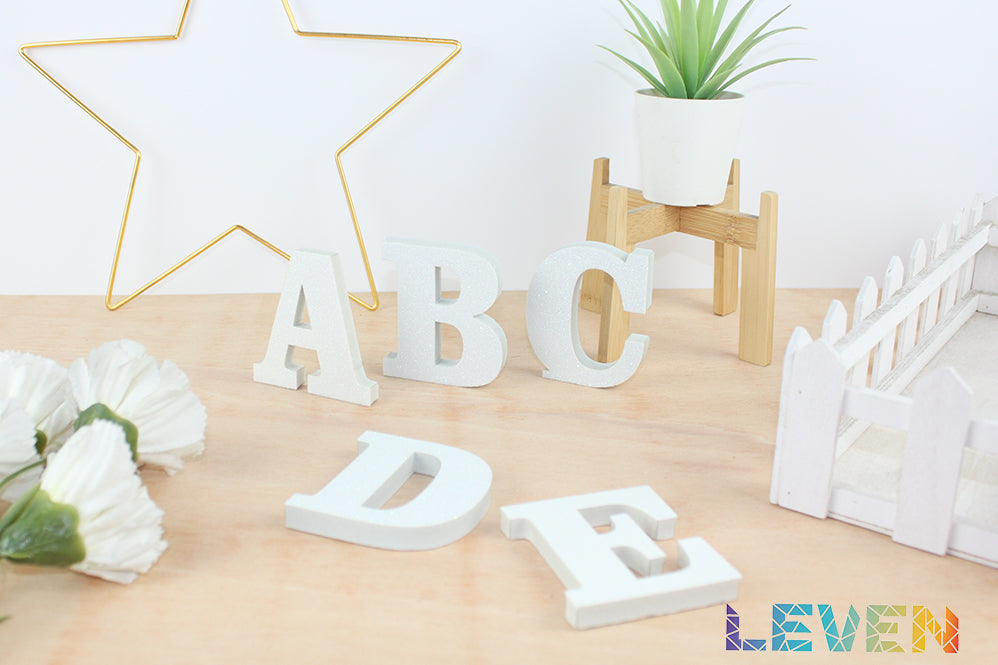 Letras decorativas 7.5cm Blanco purpurina