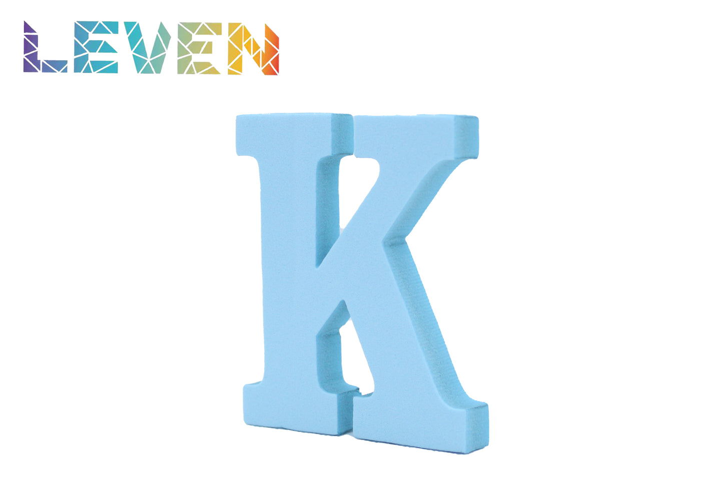 Letras decorativas 7.5cm Celeste K