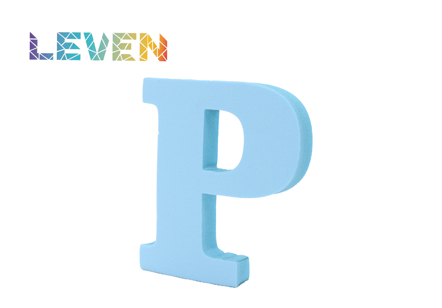 Letras decorativas 7.5cm Celeste P
