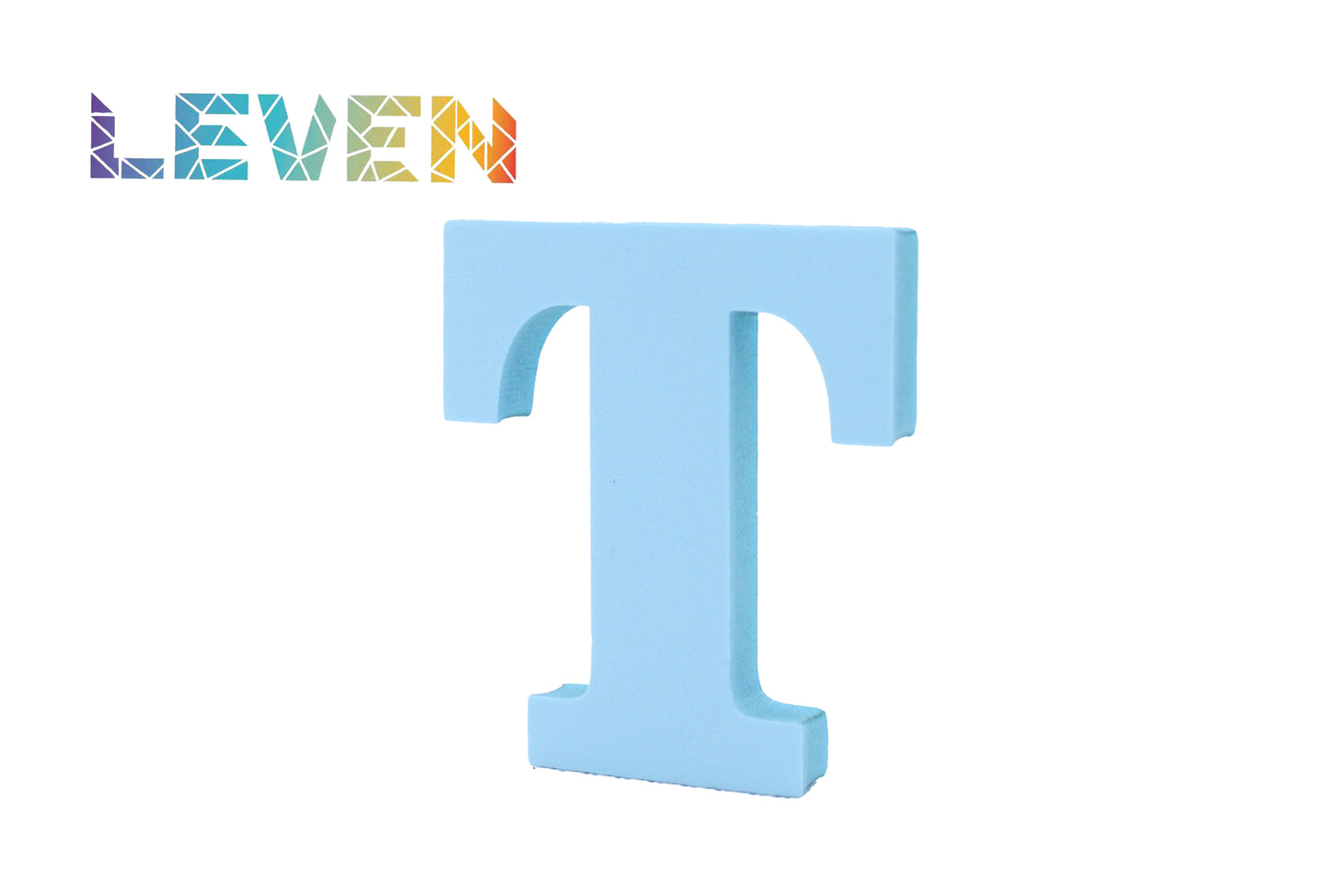 Letras decorativas 7.5cm Celeste T