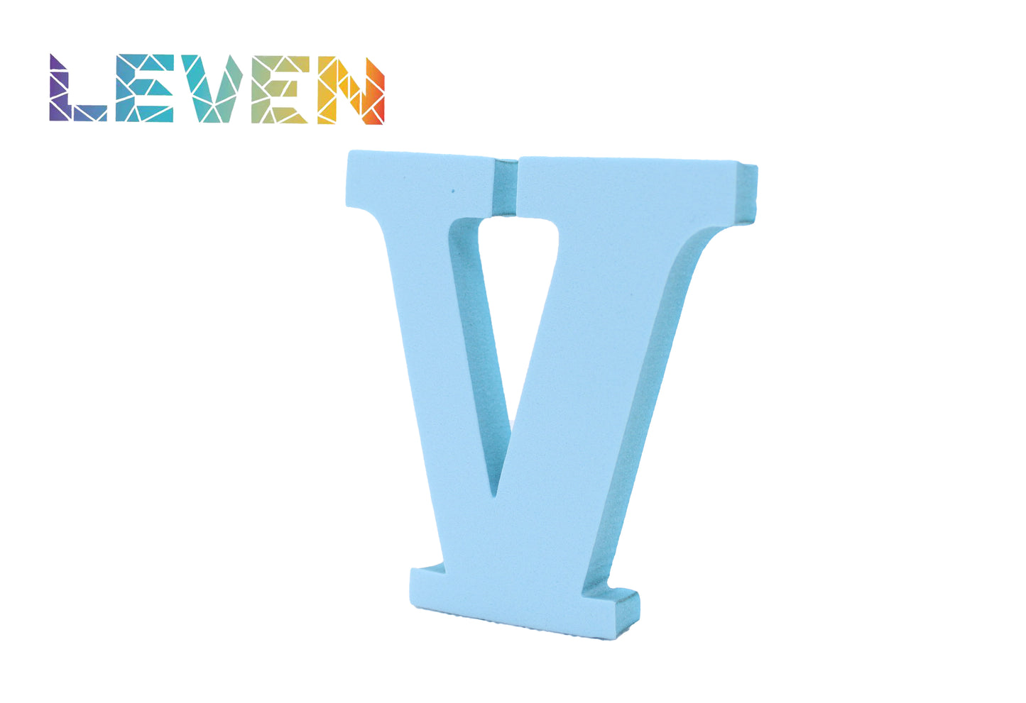 Letras decorativas 7.5cm Celeste V