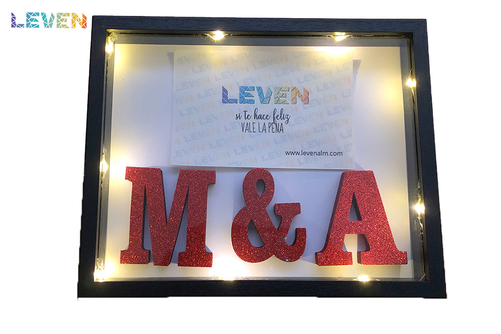 Marco personalizado Iniciales 20x25