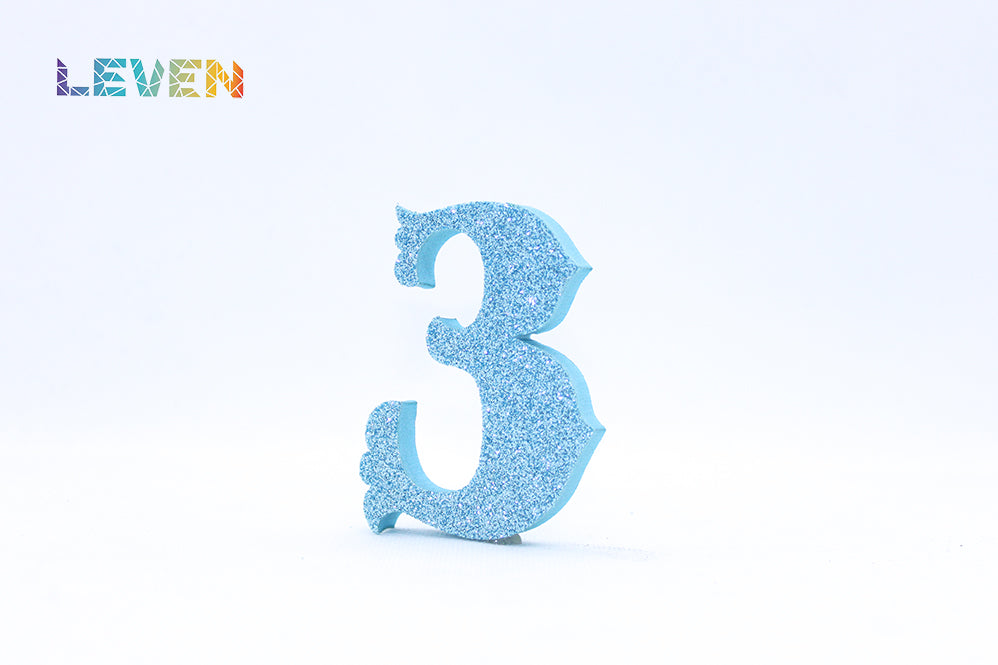 Letras decorativas 7cm Celeste purpurina 3